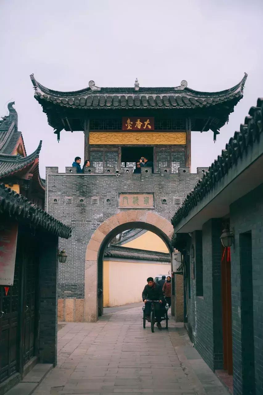 江苏的古镇有哪些值得去看看,江苏最值得打卡的十大古镇