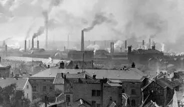 千万别低估雾霾的危害！你以为平时戴的口罩有用？天真！