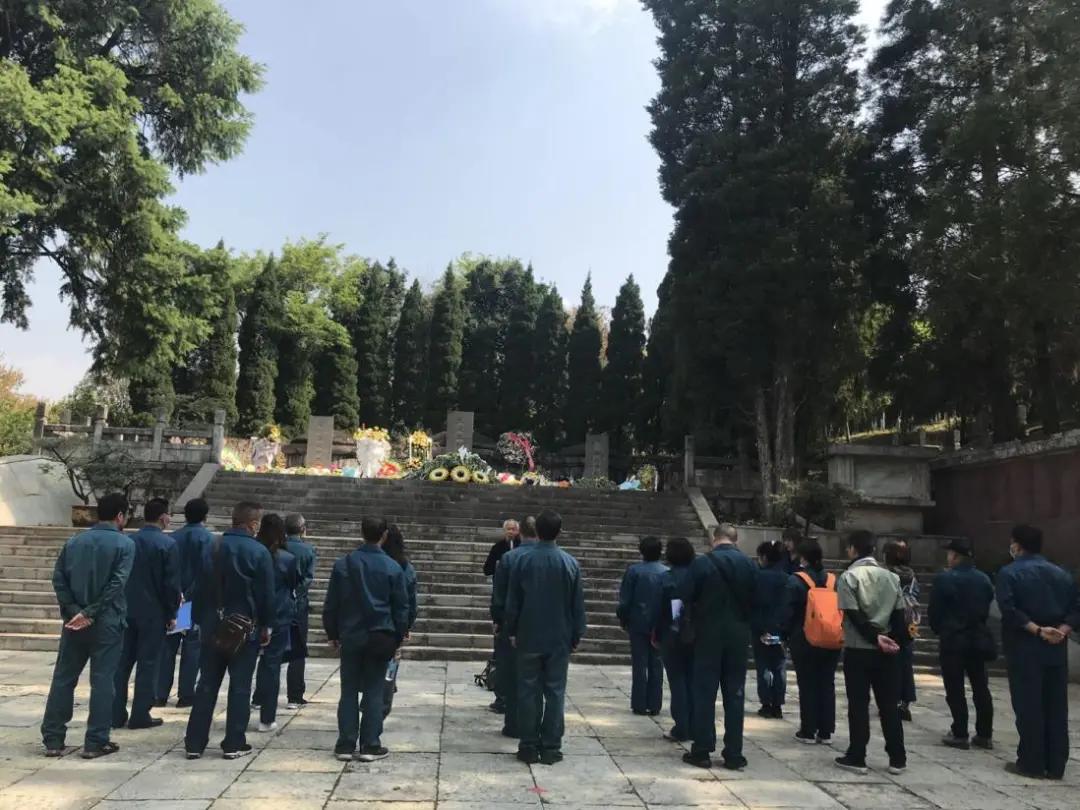 中国十大红色旅游景区有哪些,我国十大红色旅游景点有哪些