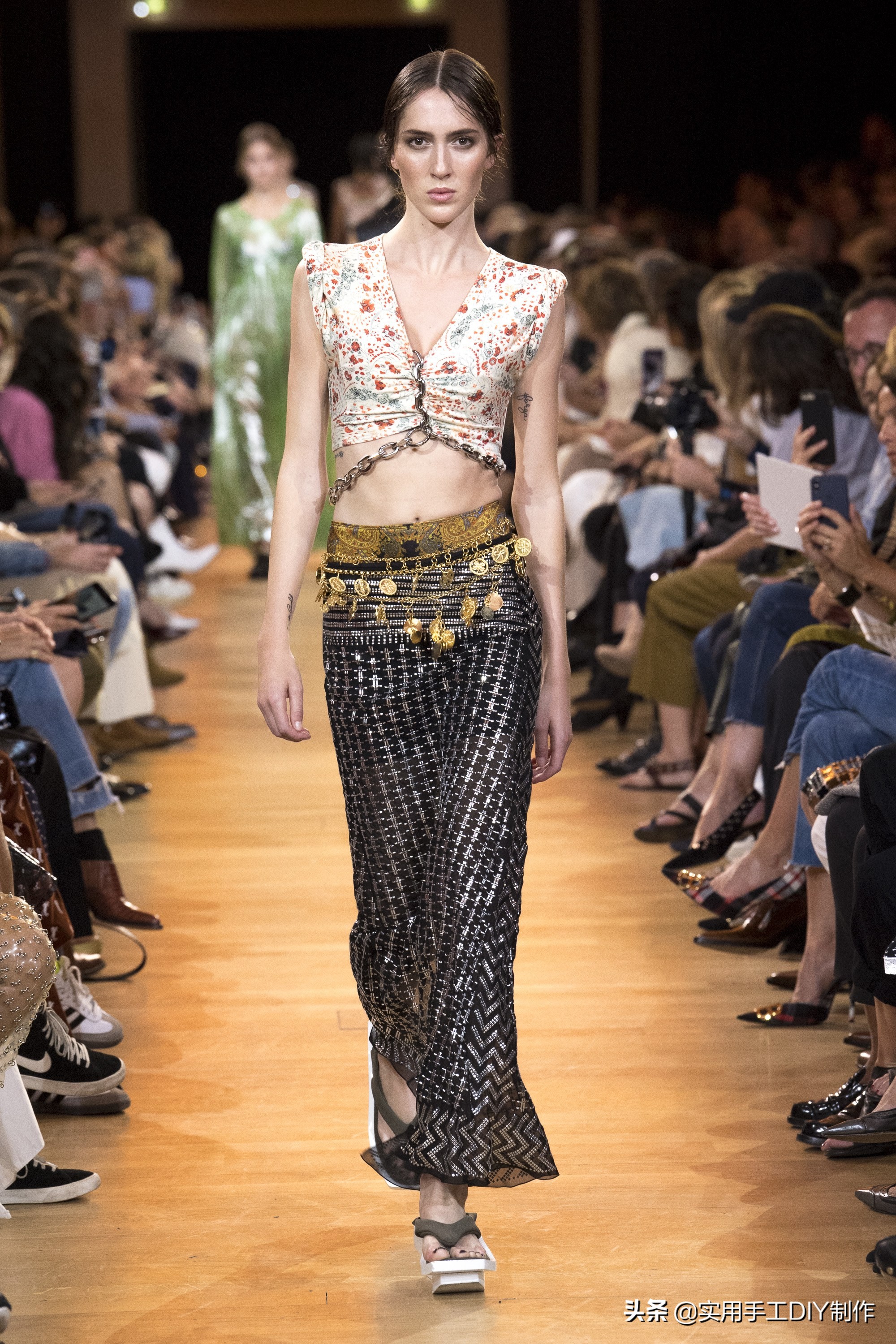 pacorabanne2021春夏系列金属长裙,pacorabanne亮片上衣