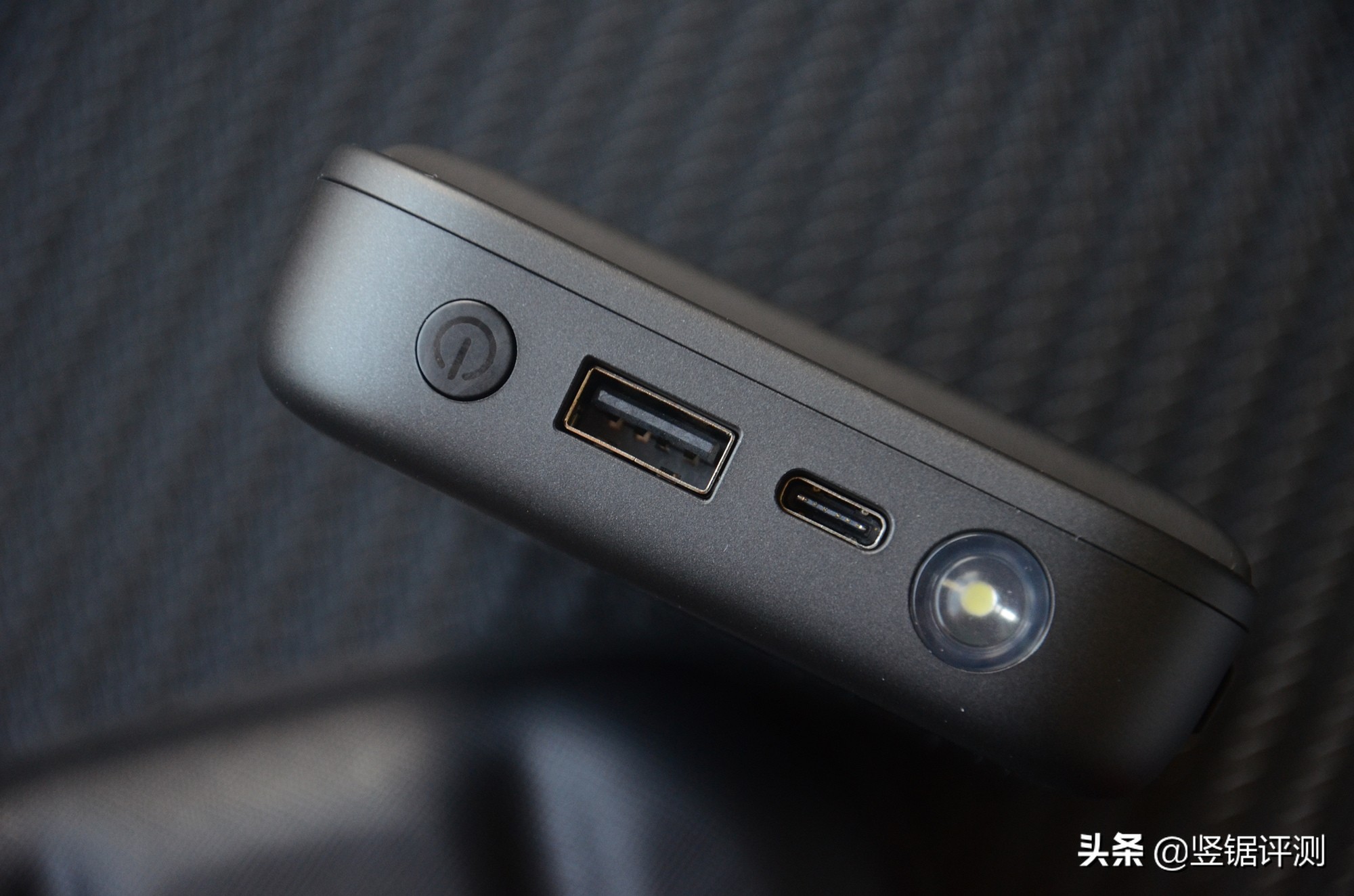 小米汽车没电怎么充电,小米汽车打不着火