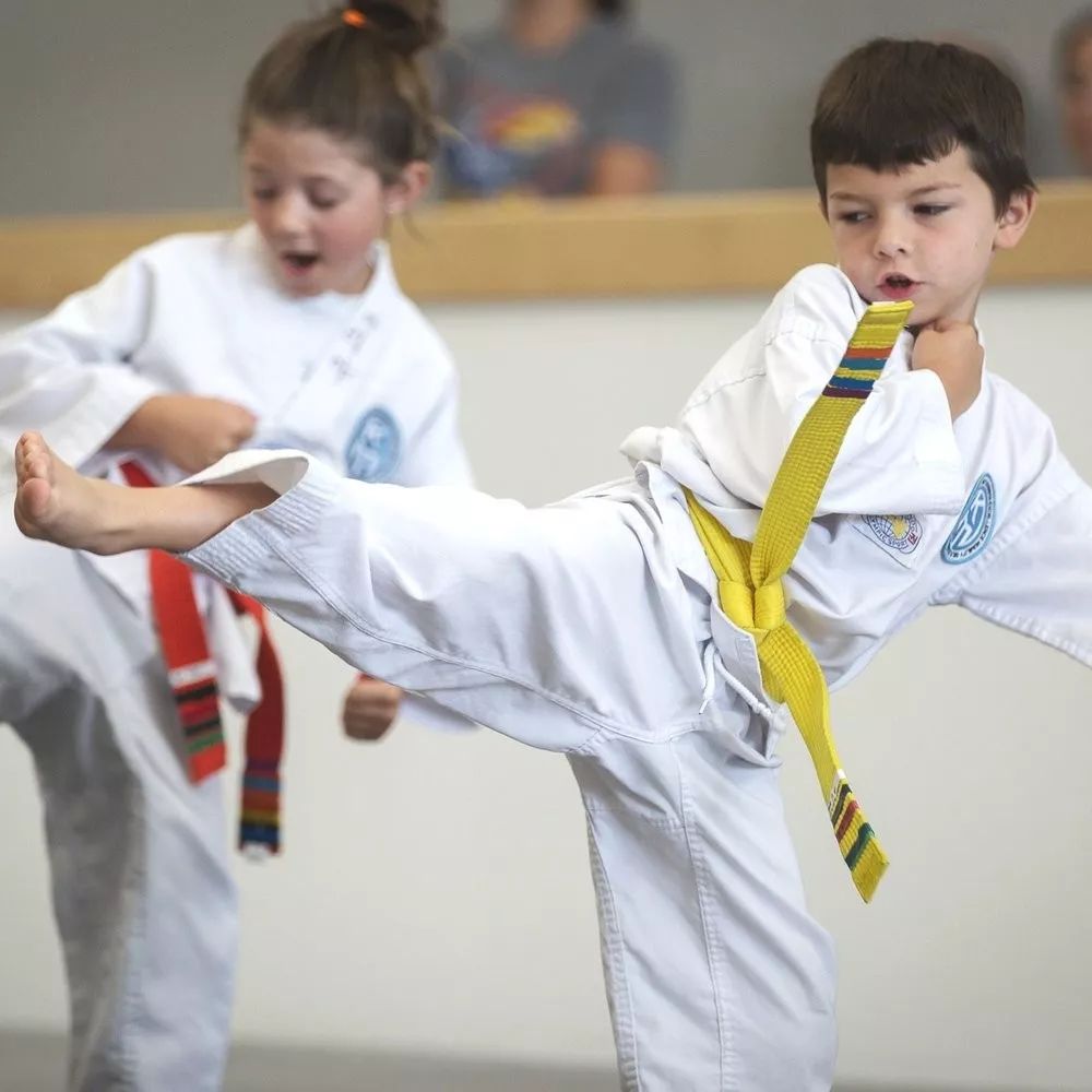 跆拳道不实用为啥还这么多人学,为什么跆拳道实战不行