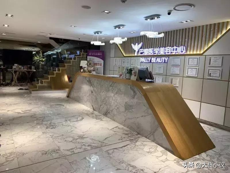 专访“江湖侠女”冯伊微：荣获澳总理接见，还收获了一段美业奇缘