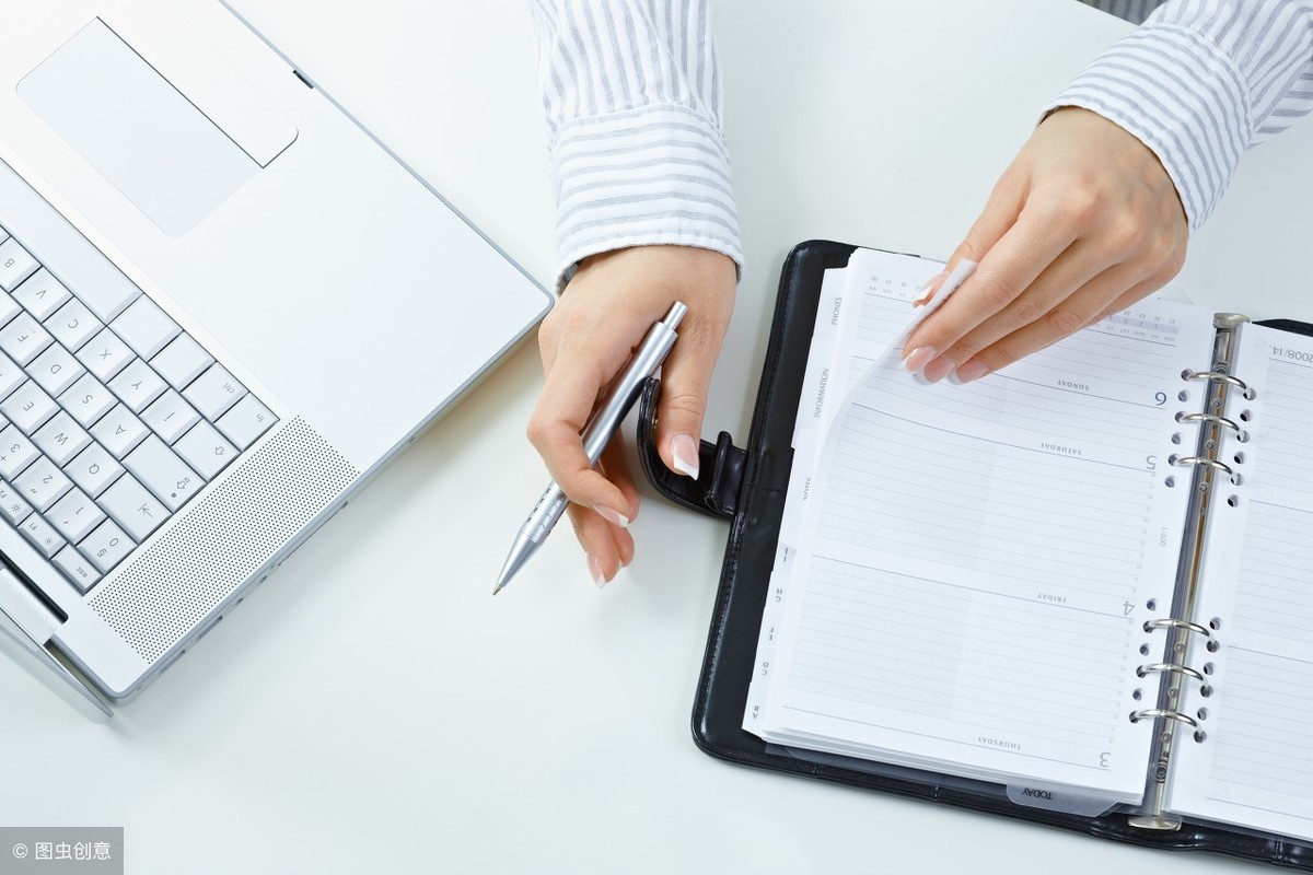 3点看出会不会做汇报，你也可以试试！