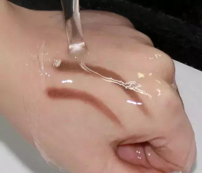 学生党最爱平价神仙彩妆,学生党平价水乳50元以下