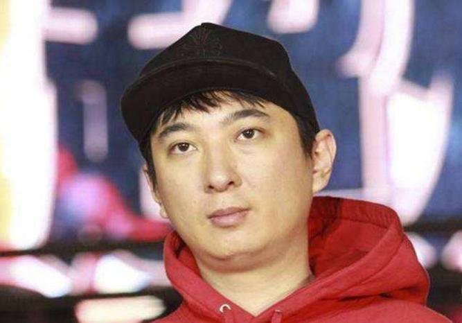 王思聪直播首秀说零花钱好几个亿,王思聪直播分红多少