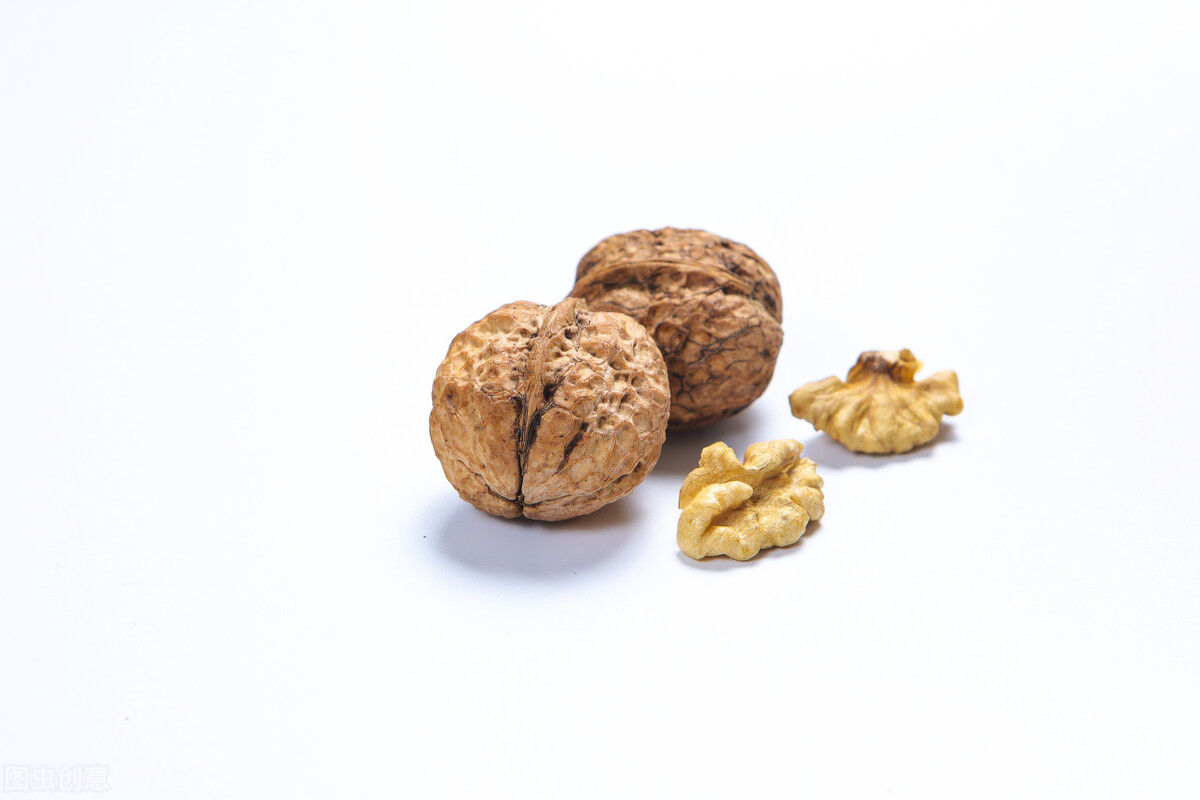 鲜核桃长期保存冷藏还是冷冻,鲜核桃冷冻后可以保存多久