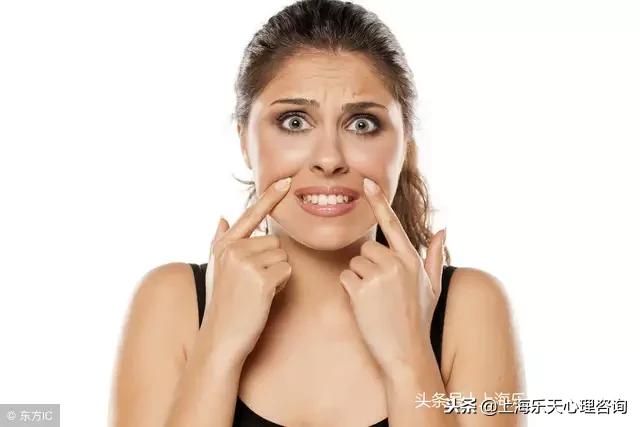 心理强迫症是怎么引起的怎么治疗,心理学强迫症的症状