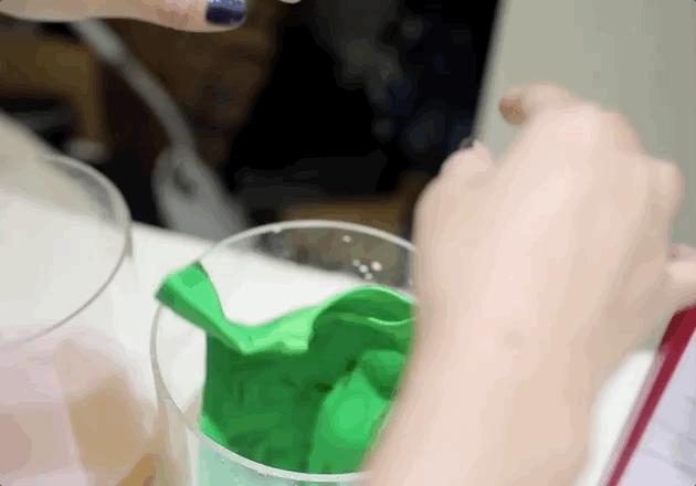 明星洗衣服的八卦，小S和古巨基到底谁更奇葩？