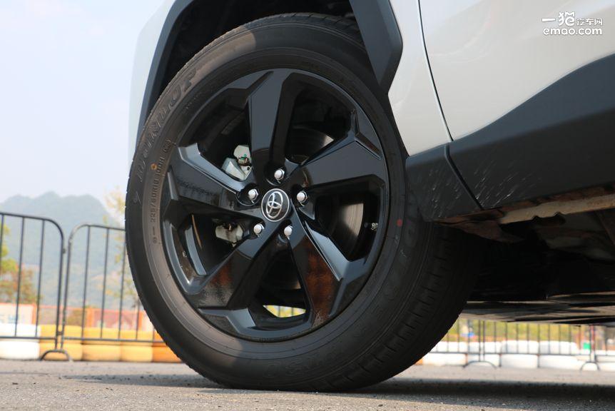 TNGA的革新有多强？试驾一汽丰田全新RAV4