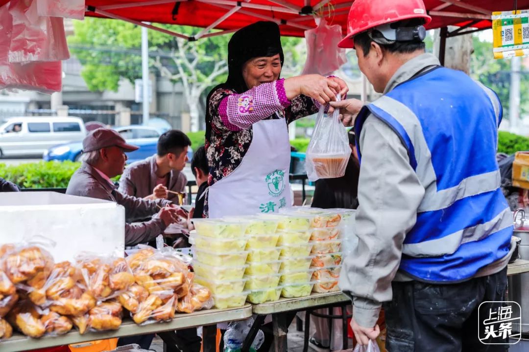 结棍！浦东版的“小*疆新**”美食一条街，让全上海人都羡慕