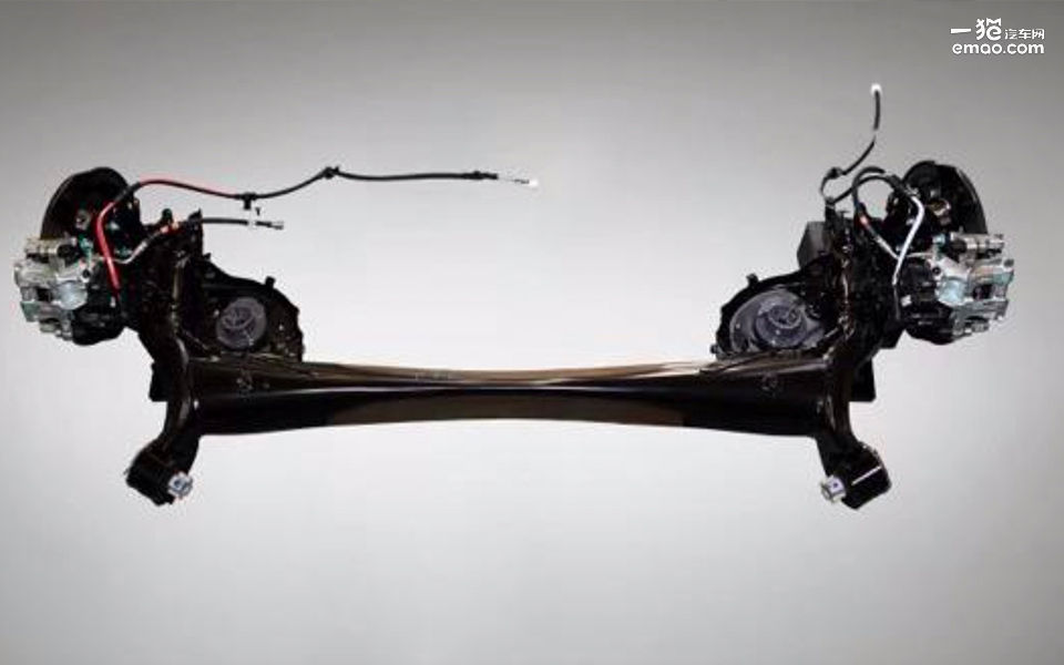 2021马自达3昂克赛拉2.0家用油耗,马自达3昂克赛拉1.5和2.0哪个更好