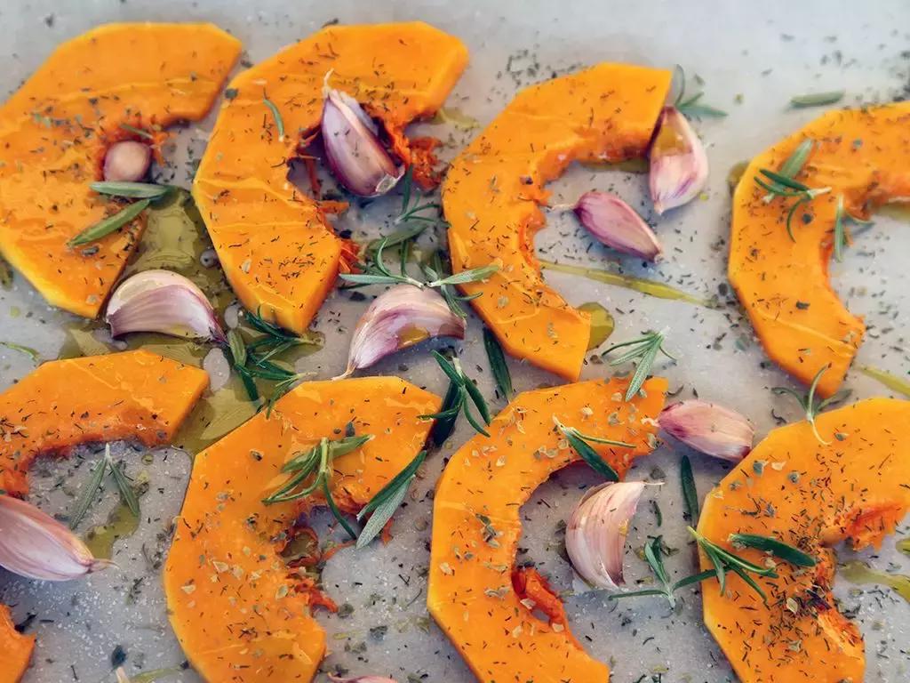 烹饪菜肴用的香辛料,料理必备调味料