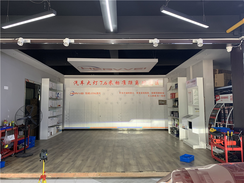 比亚迪唐的远光灯改造,比亚迪唐远光灯怎么调高度