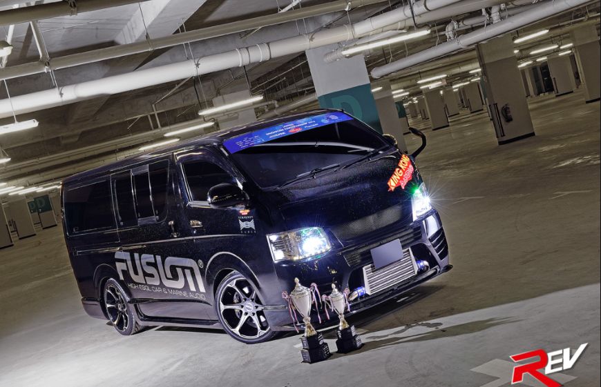 面包车能改装新能源吗,丰田海狮面包车6座最新款