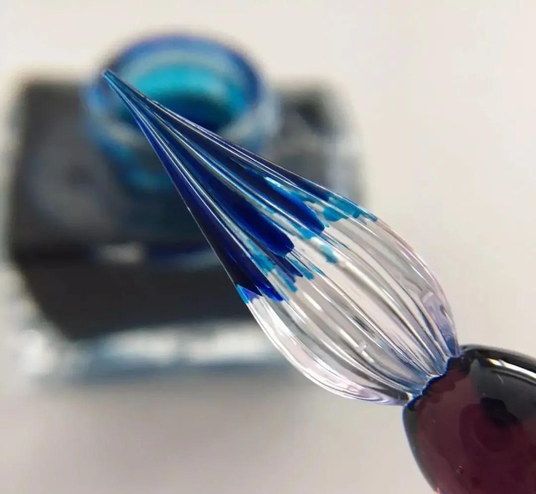 钢笔测评容易出笔锋,钢笔测评方便上墨