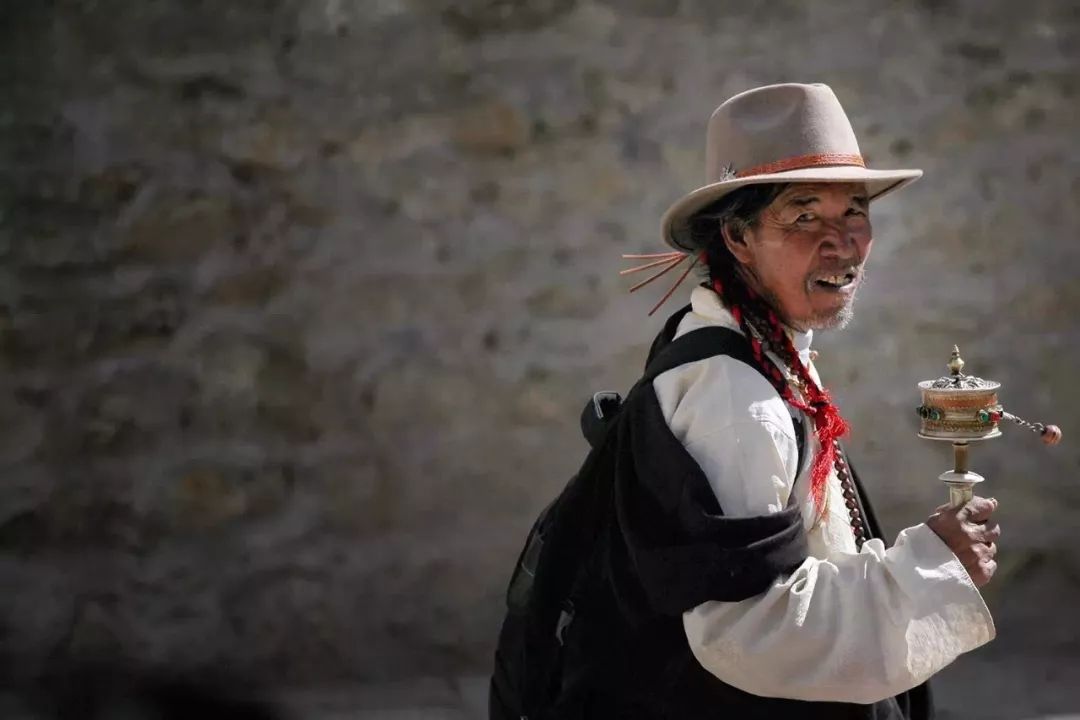 西藏旅游藏西,去西藏旅游攻略避免高反