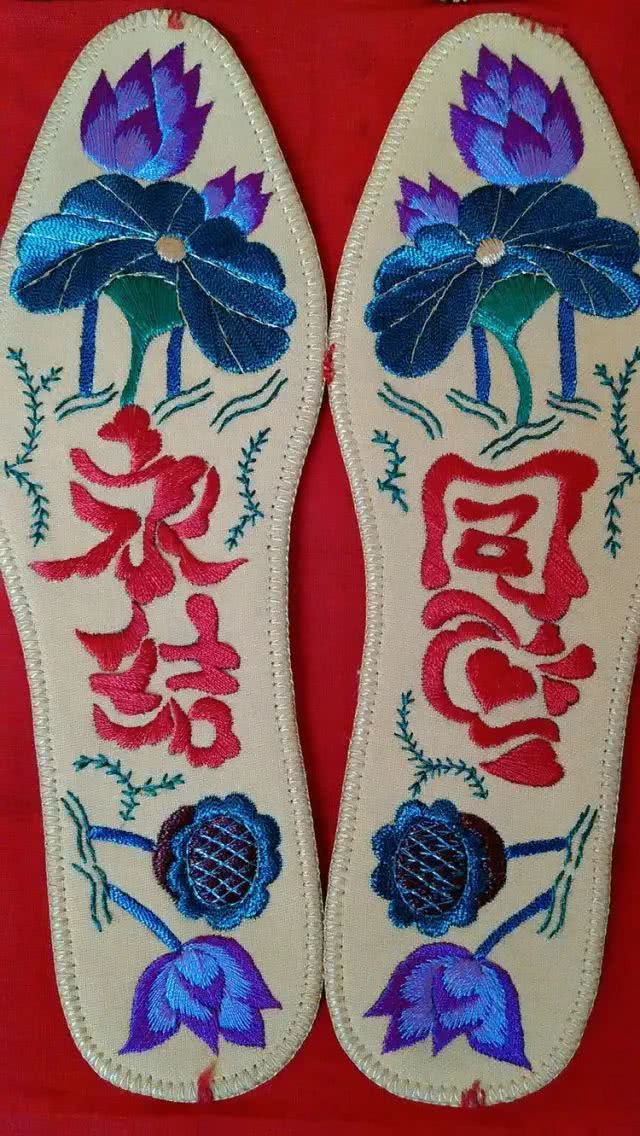 老式鞋垫60后的图案,46码刺绣鞋垫成品