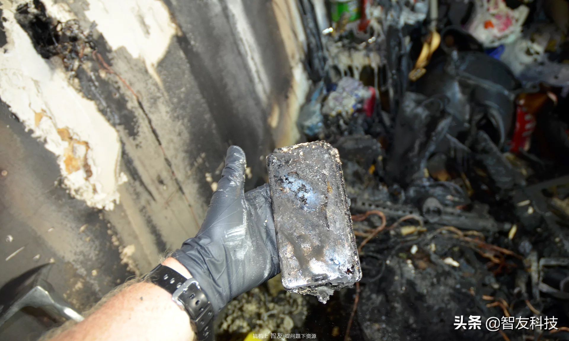 手机日常使用烫手怎么办,手机使用过程中发烫是怎么回事