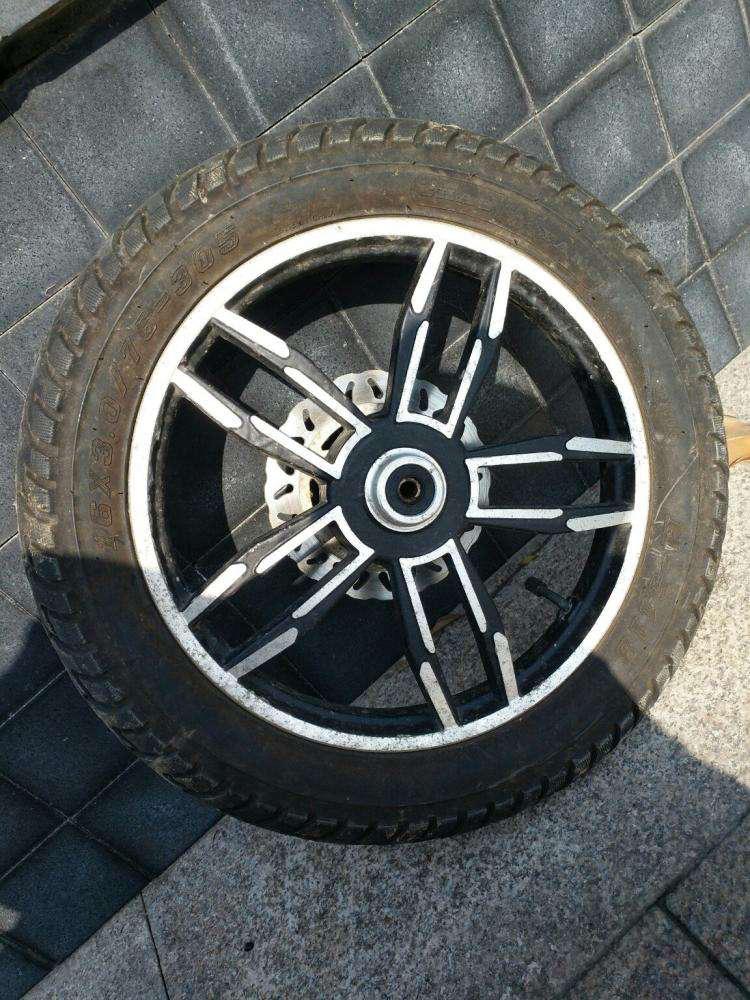 电动车轮毂越大越耗电,19寸轮毂和20寸轮毂对比续航