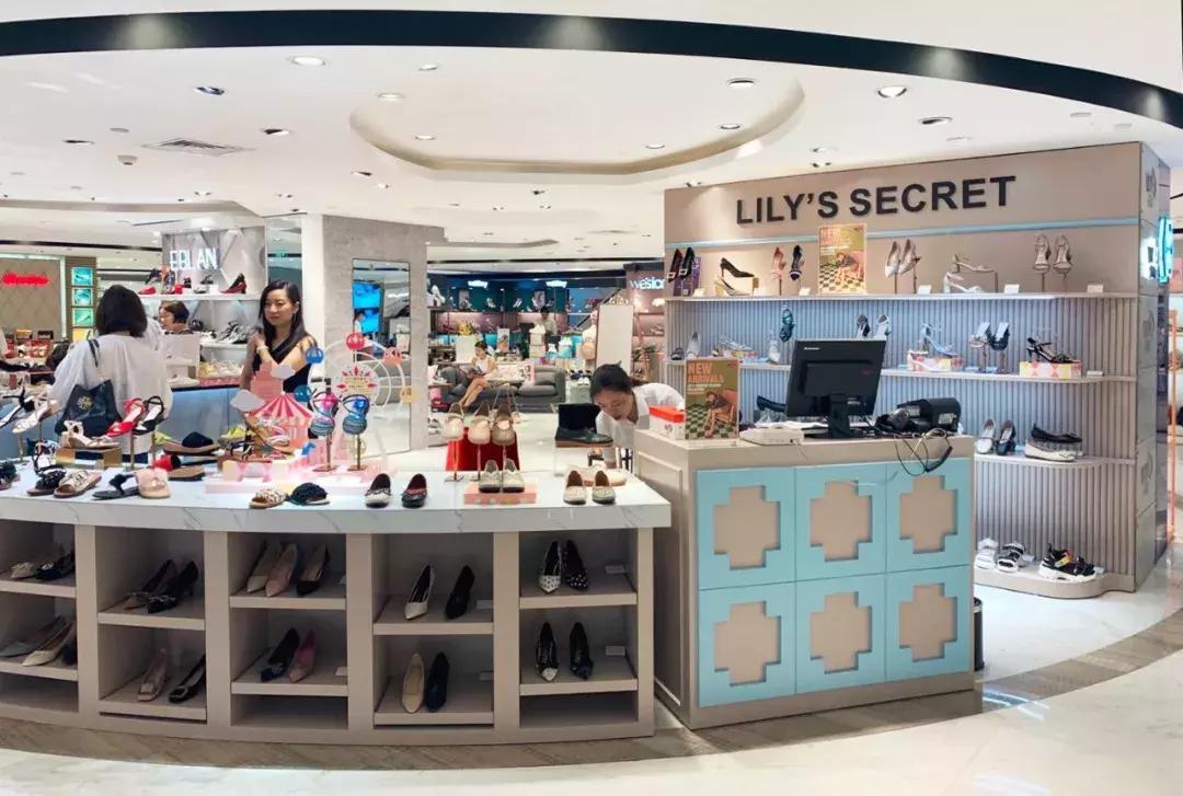 百丽女鞋这个品牌什么档次,百丽与达芙妮哪个品牌更好