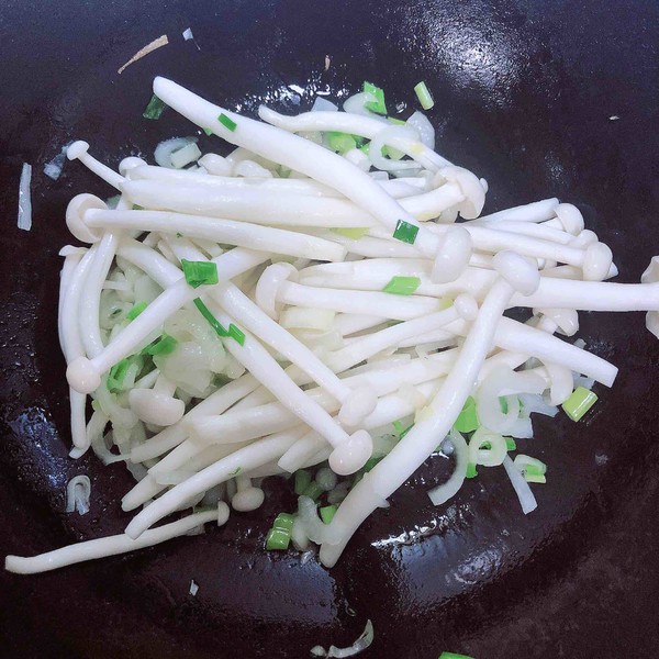 老鸭汤怎么炖才能好喝又营养,老鸭汤怎么炖好喝营养又美味