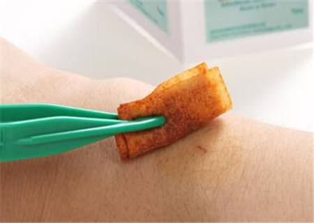 辟谣丨消毒剂「碘伏」有毒性,用来消毒伤口不好?