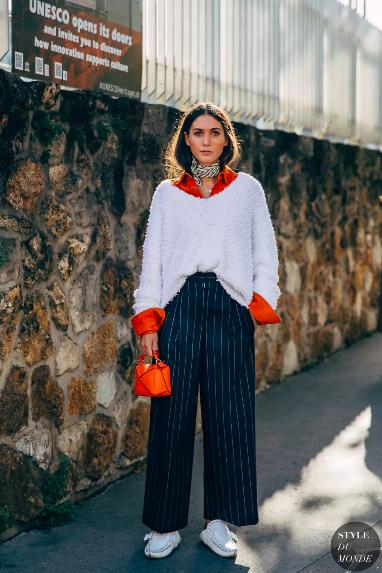 毛衣叠穿衬衫怎么穿更好看,毛衣衬衫叠穿搭配什么裤子