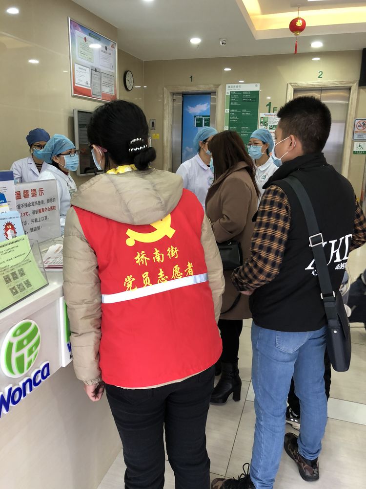 番禺｜“疫”不容辞！桥南街社工一直守在最需要帮助的街坊身边