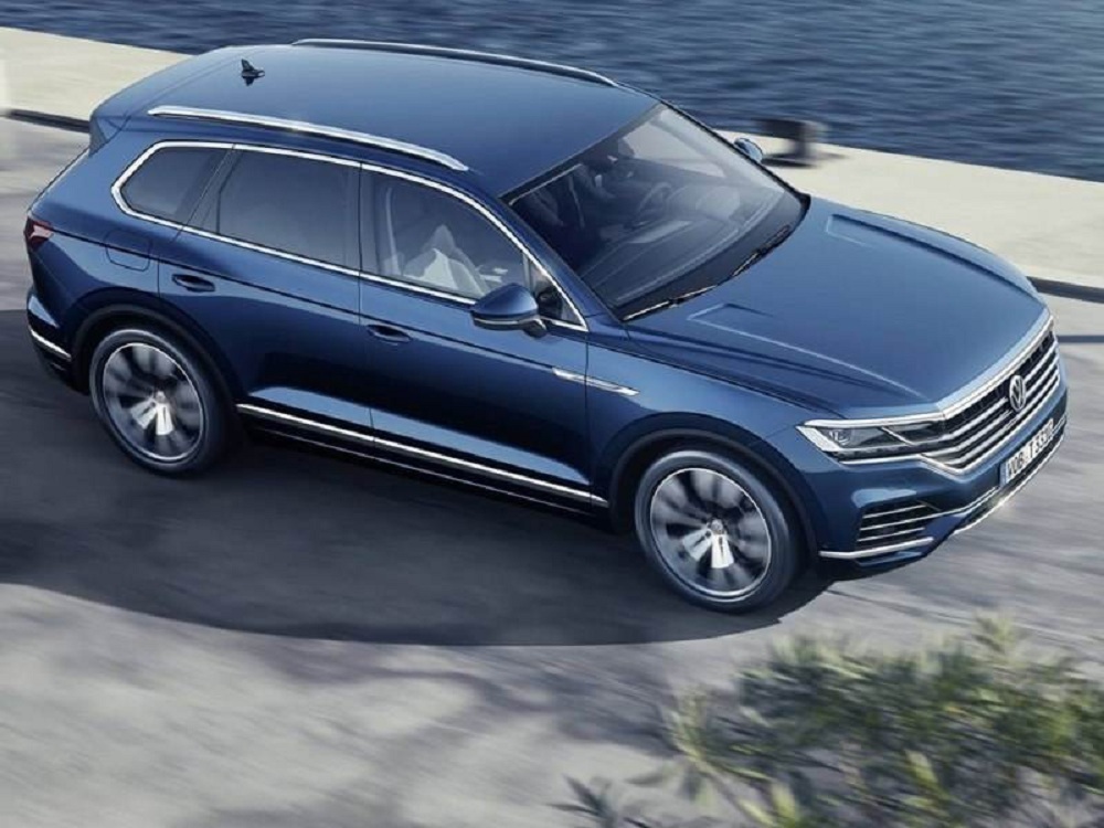 同门里的大众途锐,途锐q7卡宴对比