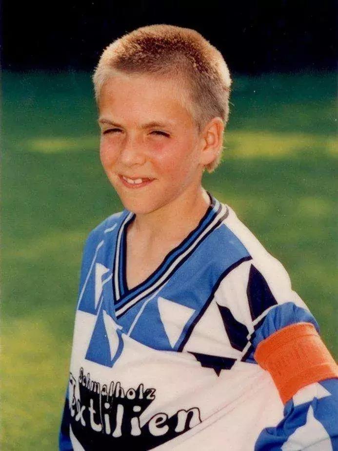 昨日球赛排行,曾经球童如今巨星