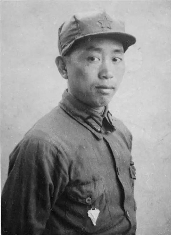 张云逸的资历有多高 (张云逸与白崇禧)