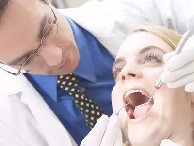 江湖无痛拔牙方法,真正的无痛拔牙