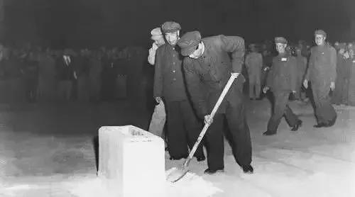 起床号晨曲,起床号歌唱祖国