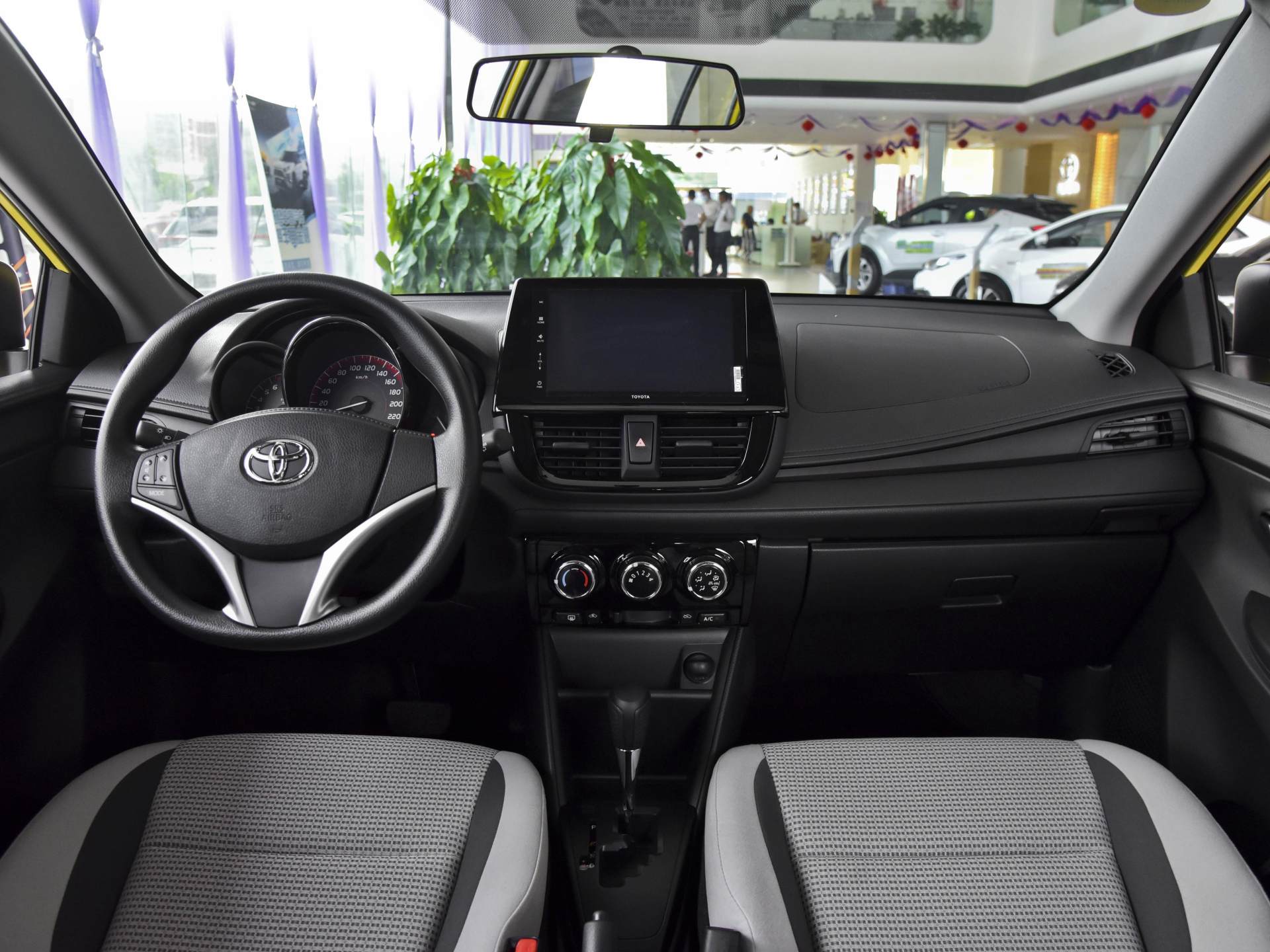 威驰fs油耗多少钱一公里,丰田的车性价比怎么样