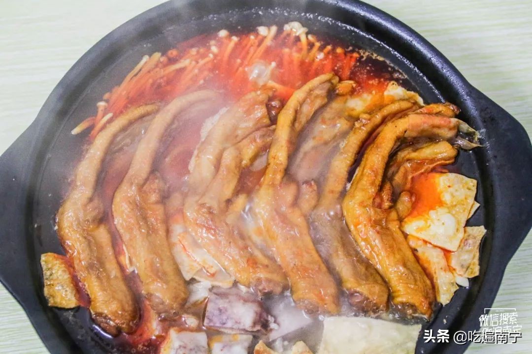 啃了1000斤鸡爪,啃了十几个鸡爪