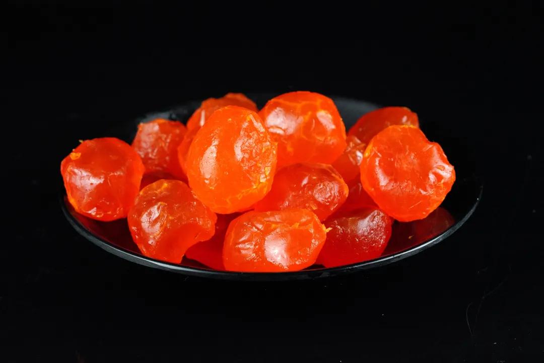 鸭蛋为何蒸不熟蛋黄呢,鸭蛋为什么不冒油