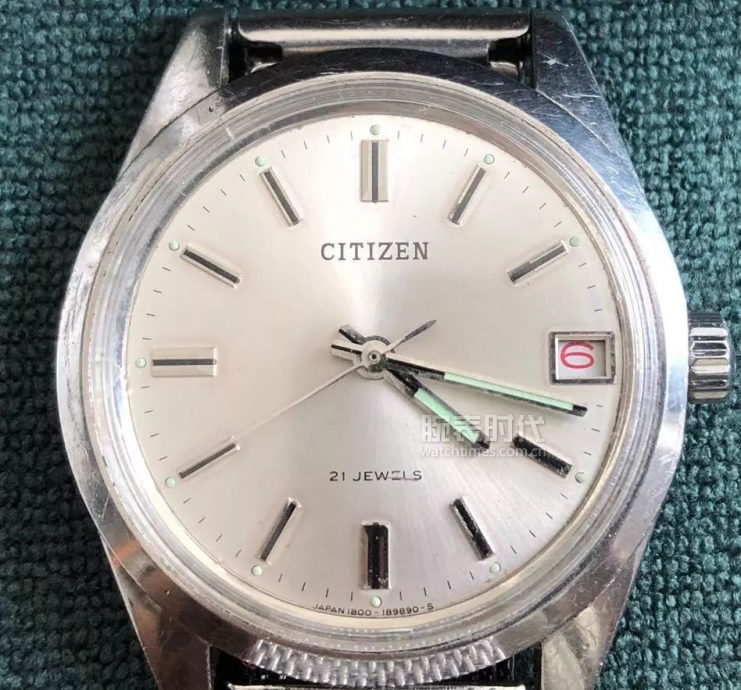 第一块表是石英还是机械,第一块表便宜