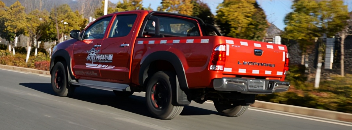 原来你是这样的皮卡试驾猎豹全新皮卡CT7