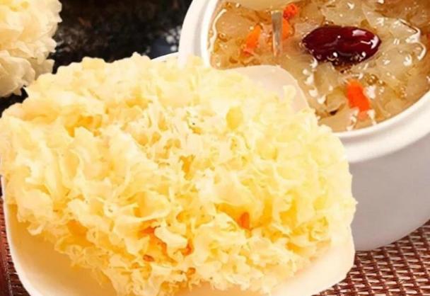 银耳咋挑,银耳怎么挑黑色