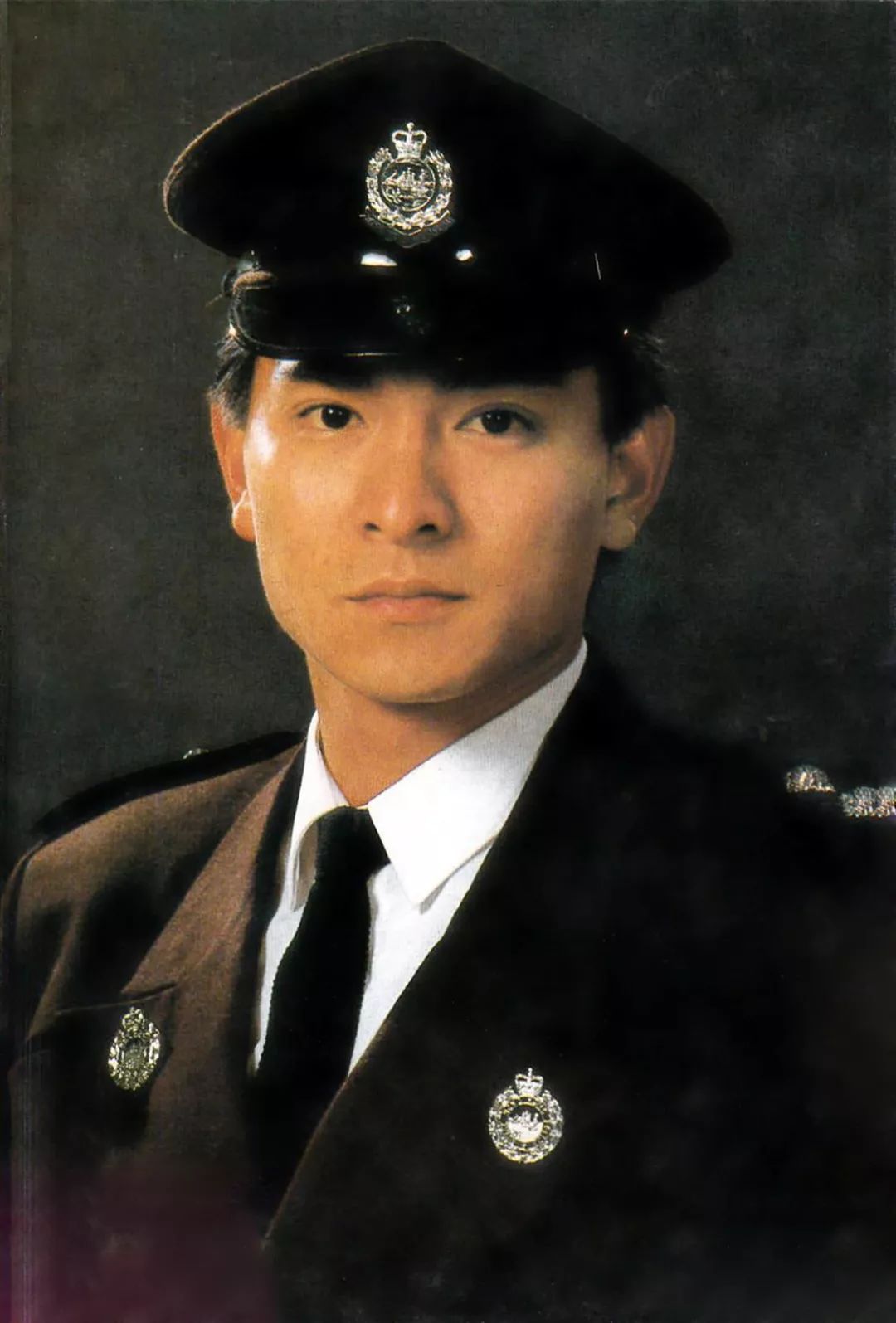 刘德华的粤语歌17岁歌词,刘德华粤语歌17岁完整版