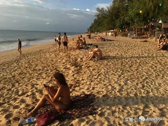 泰国普吉岛甲米具体的位置,泰国导游