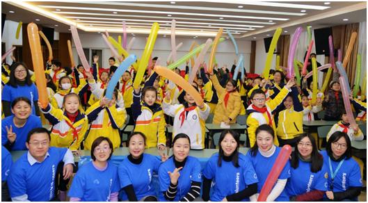 让梦想插上科技的翅膀IBM“千人百校”AI启蒙季走进成都校园