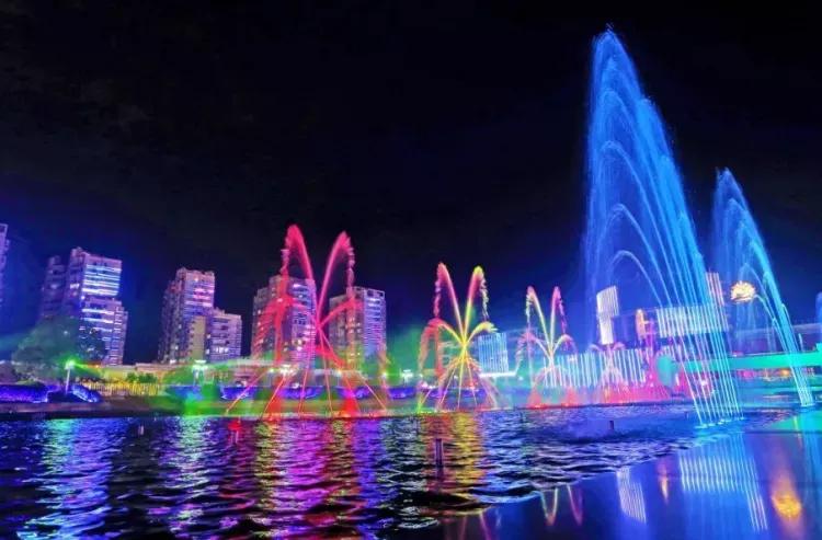 每日一篇美文节选,每日美文散文赏析