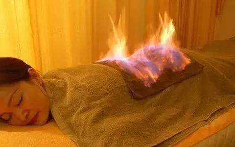 乳房千万不要随便揉!两个病例告诉你真相!