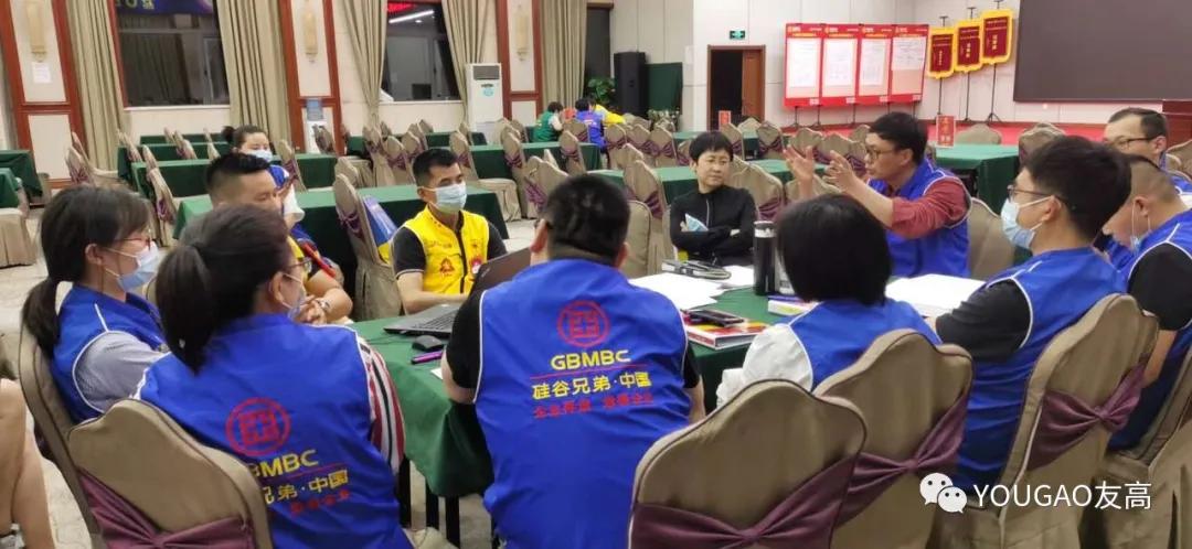 斗志昂扬勇创佳绩,斗志昂扬再创辉煌口号