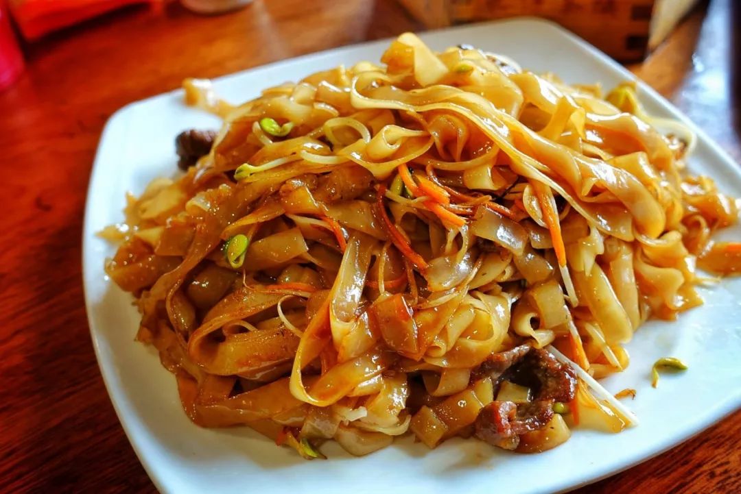 广西一家三口自驾游视频,一家三口游广西