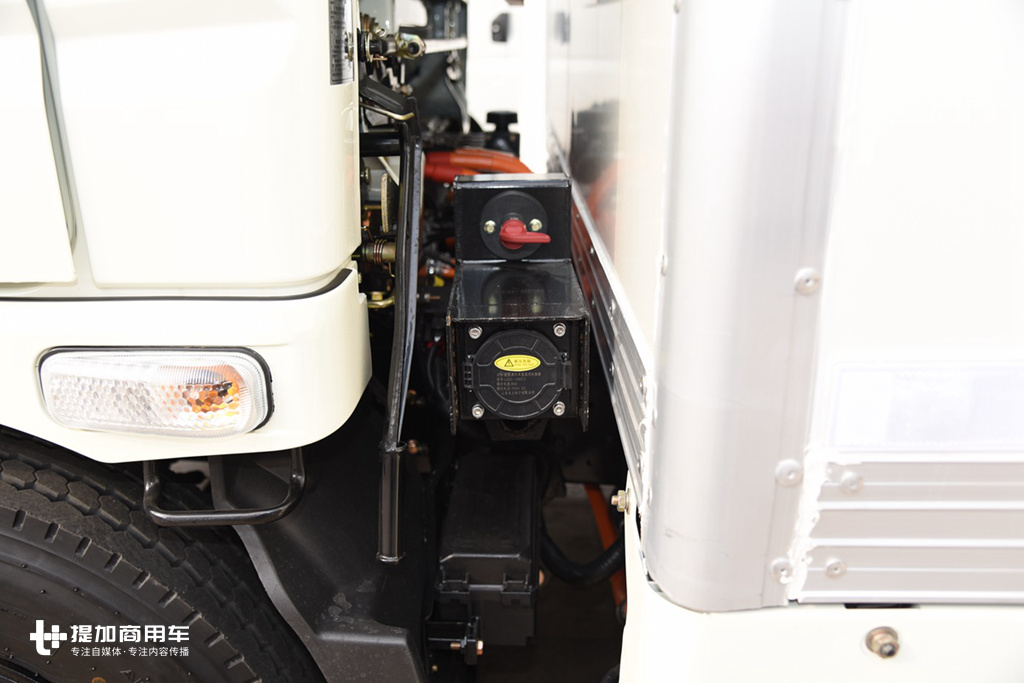 奥驰五征农用车,五征飞碟自卸农用车