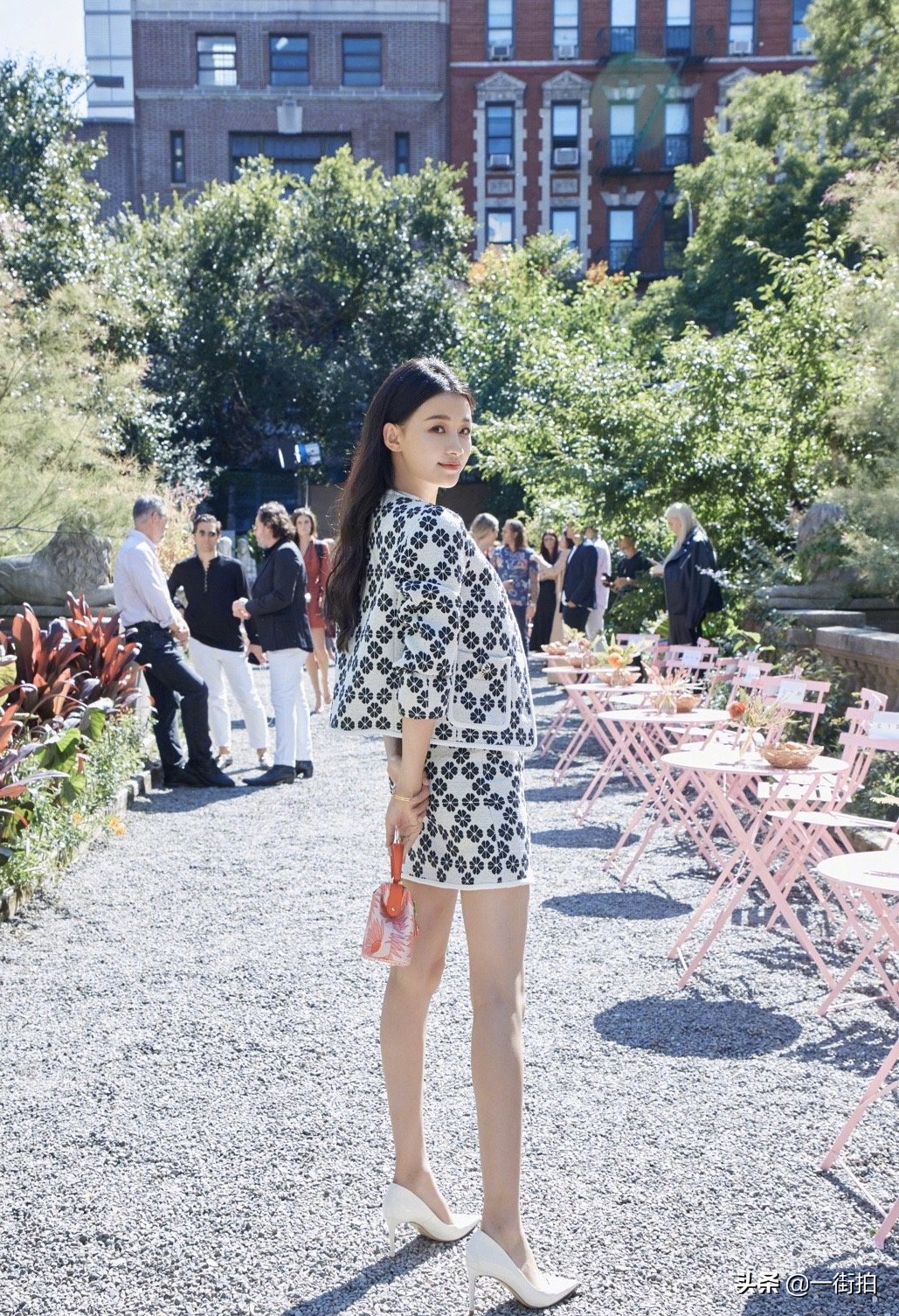 董子健孙怡晒照为女儿庆生,董子健和孙怡孩子年龄