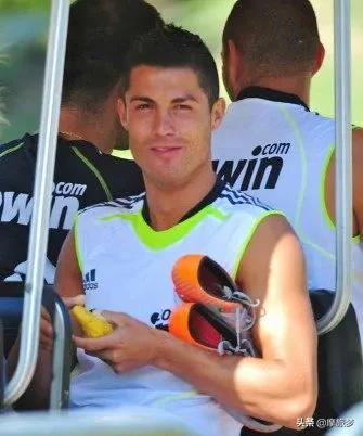 为什么赛场上总是能看见运动员吃大香蕉？